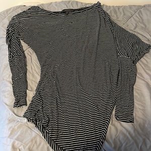 Asymmetrical cotton stretchy top